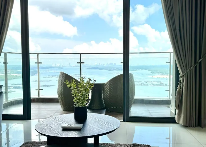 Harmony 3 Bedroom Sunset Danga Bay By Hauz Cinta