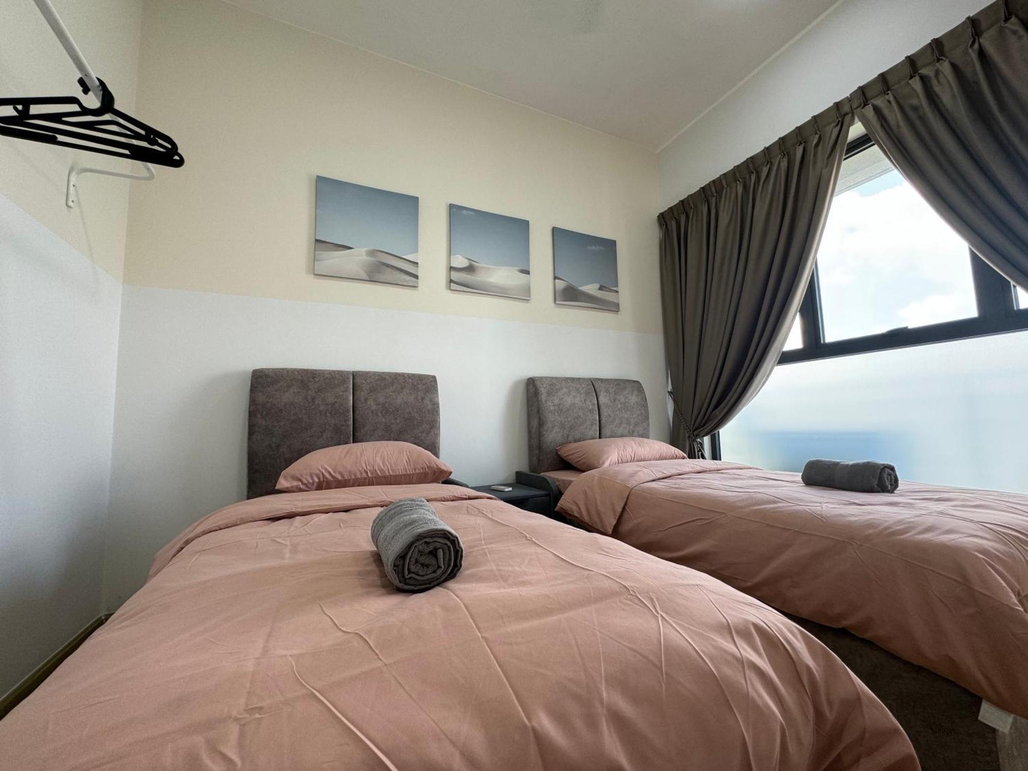 Harmony 3 Bedroom Sunset Danga Bay By Hauz Cinta *