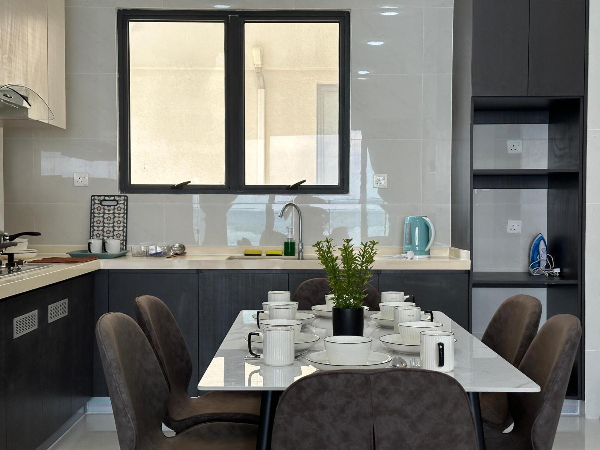 Apartment Harmony 3 Bedroom Sunset Danga Bay By Hauz Cinta *